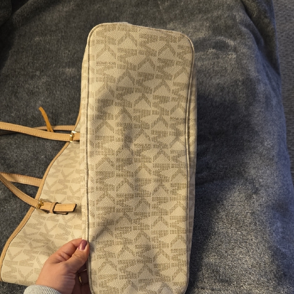 Michael Kors Beige Monogram Tote - Picture 3 of 13